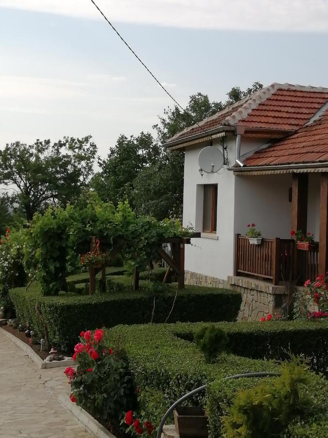 Krushunska Panorama Otel Krushuna Dış mekan fotoğraf