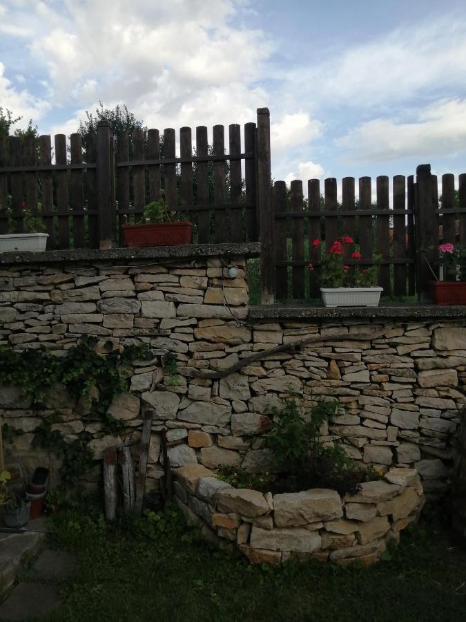 Krushunska Panorama Otel Krushuna Dış mekan fotoğraf